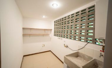 CASA CAMPESTRE A LA VENTA EN EL RETIRO SECTOR LA MARIA UNIDAD CERRADA