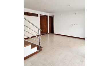 Casa en Venta en Envigado Sector Loma del Chocho