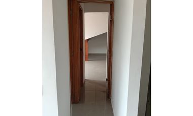 Arriendo Apartaestudio los colegios