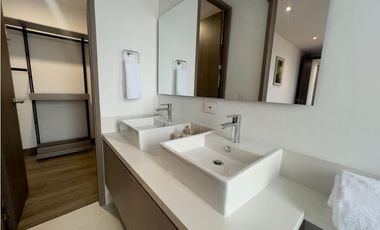 Amoblado HERMOSO Apartamento sector Balsos Poblado