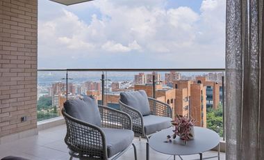 Amoblado HERMOSO Apartamento sector Balsos Poblado