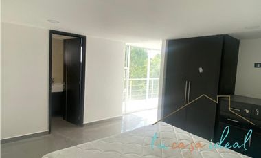 Casa En Renta En Fraccionamiento La Cima Con Alberca
