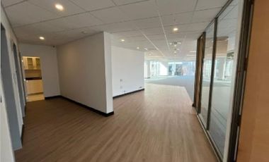 Oficina en Arriendo en Estación metro Alcantara