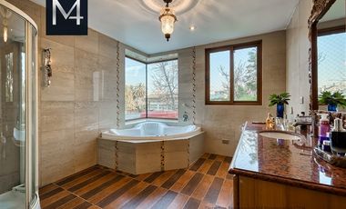 Casa en Venta en Campus Oriente UC