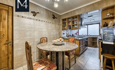 Casa en Venta en Campus Oriente UC