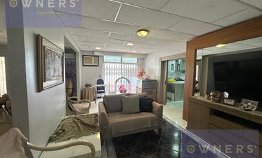 VENTA 2 CASAS (DUPLEX)   ALBORADA 10MA  SECTOR CERRADO (JLR))