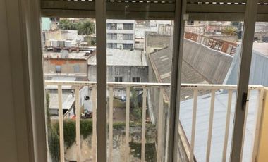 Monoambiente en alquiler en Moron Centro
