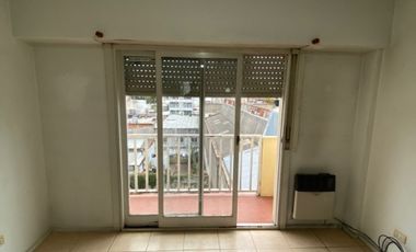 Monoambiente en alquiler en Moron Centro