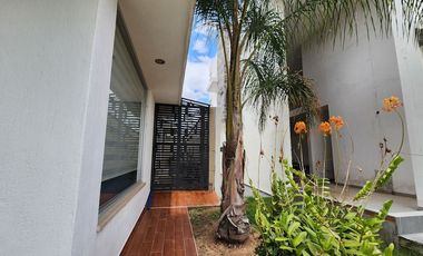 Venta de casa en Residencial las plazas, al norte de Aguascalientes