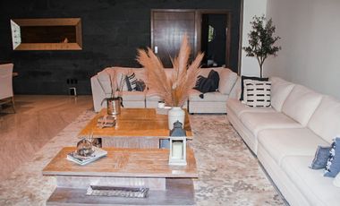 Departamento en Bosques de las Lomas en Venta