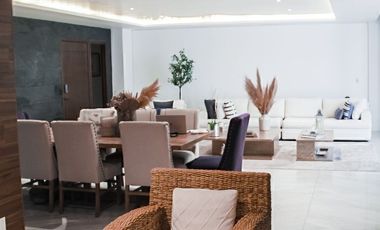 Departamento en Bosques de las Lomas en Venta