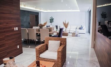 Departamento en Bosques de las Lomas en Venta