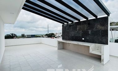 Preventa en Fracc. Paseo de la Reina/Monte Magno- 4 habitaciones y jardín