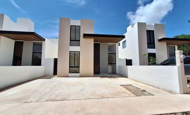 Casa en venta lista para entrega, Mod. Davalia Plus Bosques de Cholul