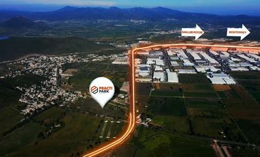 BODEGA 360m2 en parque frente al PIQ