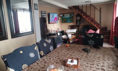 LINDA CASA UNIFAMILIAR UBICADA FRENTE A HERMOSA PLAZA