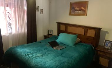 LINDA CASA UNIFAMILIAR UBICADA FRENTE A HERMOSA PLAZA