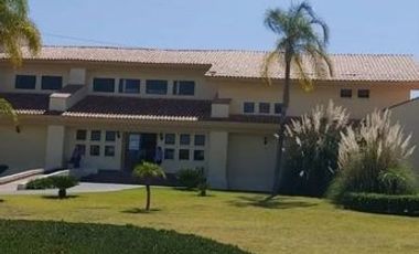 Casa en Renta en Alta California