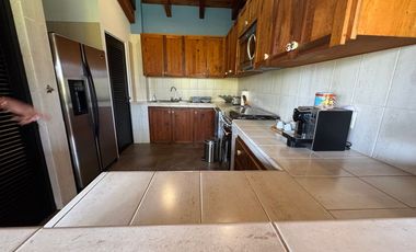 Casa en venta en Raquet Club en  Chapala