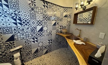 Casa en venta en Raquet Club en  Chapala