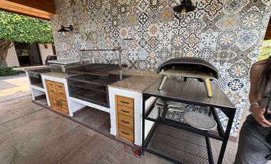 Casa en venta en Raquet Club en  Chapala