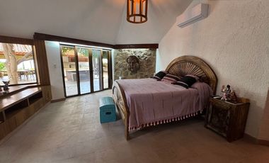 Casa en venta en Raquet Club en  Chapala