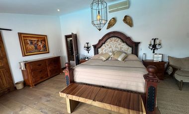 Casa en venta en Raquet Club en  Chapala