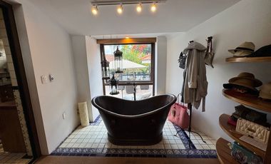 Casa en venta en Raquet Club en  Chapala