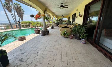 Casa en venta en Chapala en Club de Golf