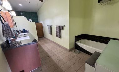 Casa en venta en Chapala en Club de Golf