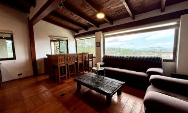 ¡HERMOSA CABAÑA EN VENTA DENTRO DEL PUEBLO DE TAPALPA, JALISCO!