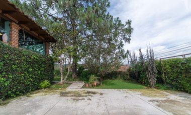 ¡HERMOSA CABAÑA EN VENTA DENTRO DEL PUEBLO DE TAPALPA, JALISCO!