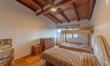 ¡HERMOSA CABAÑA EN VENTA DENTRO DEL PUEBLO DE TAPALPA, JALISCO!