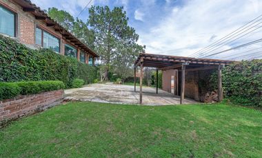 ¡HERMOSA CABAÑA EN VENTA DENTRO DEL PUEBLO DE TAPALPA, JALISCO!