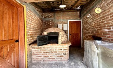 ¡HERMOSA CABAÑA EN VENTA DENTRO DEL PUEBLO DE TAPALPA, JALISCO!