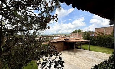 ¡HERMOSA CABAÑA EN VENTA DENTRO DEL PUEBLO DE TAPALPA, JALISCO!