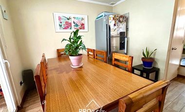 Casa en Venta en Casa con Excelente Distribución, 3D 2B de 2 Pisos, Baquedano, SanBernardo