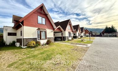 Casa en condominio sector Montahue