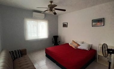 Casa en Venta Villas del Sol,a Media cuadra de la Av. 60 Merida, Yucatan