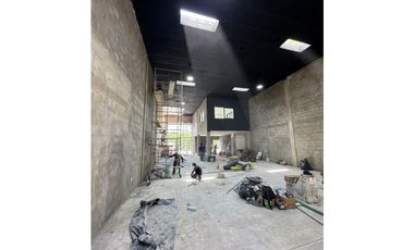 Bodega en Venta en AV Huayacan 302 m2