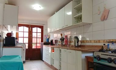 espaciosa Casa 3D+3B en Lo Campino