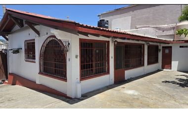 RENTA CASA AMUEBLADA CALLE MORTERO LAS ANCLAS ACAPULCO