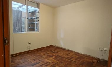 DEPARTAMENTO 1ER PISO CON PATIOS VISTA INTERNA CONDOMINIO PEQUEÑO