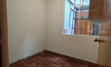 DEPARTAMENTO 1ER PISO CON PATIOS VISTA INTERNA CONDOMINIO PEQUEÑO