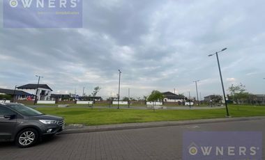 VENTA DE TERRENO EN ISLA CELESTE  245M2  CON ESCRITURA  (JLR)
