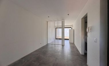 Monoambiente en alquiler en el innovador edificio Entreverdes