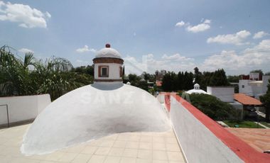 Quintas Santa María: Bella y amplia propiedad con 4 recamaras.