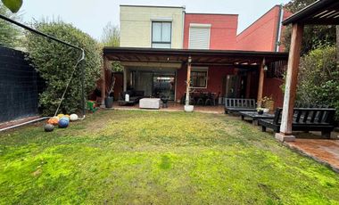 Casa en arriendo en HUECHURABA