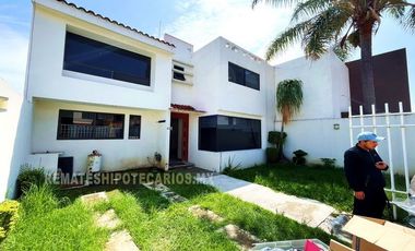 Casa en venta en Puebla de Remate Bancario $2,500,000.00 pesos