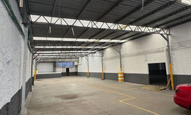 RENTA O VENTA BODEGA  CERCA DE LIVERPOOL POLANCO